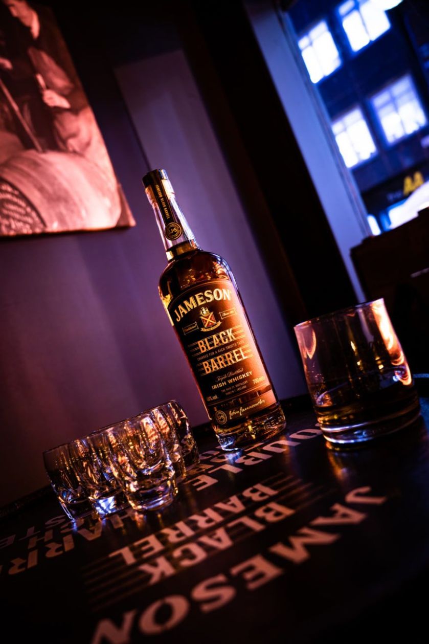 introducing-the-ultimate-whiskey-experience-the-brand-new-black-barrel-pop-up